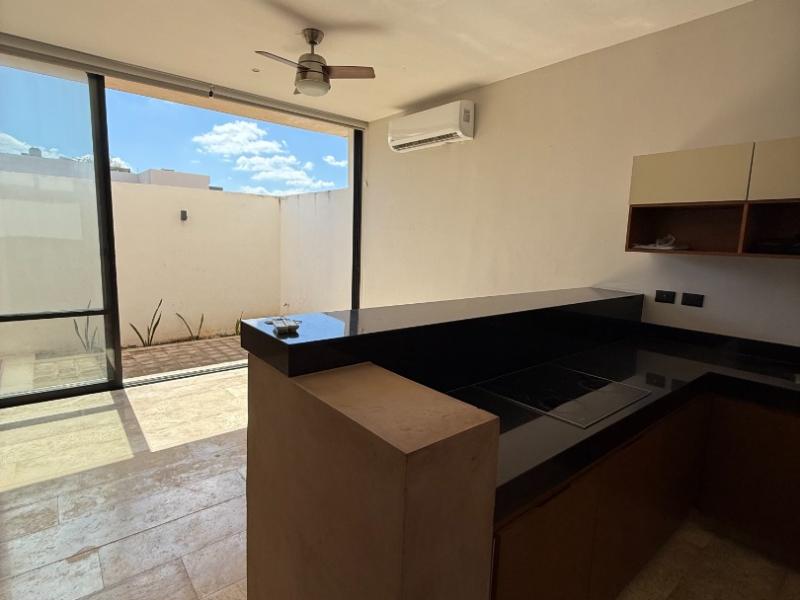 VENTA DE TOWNHOUSE KOBA # 5 TEMOZON