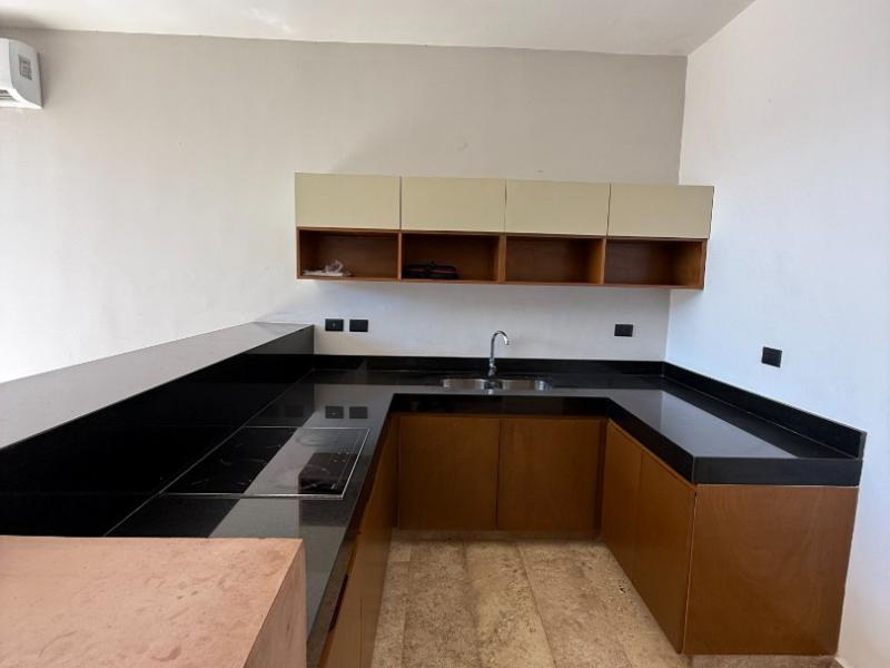 VENTA DE TOWNHOUSE KOBA # 5 TEMOZON